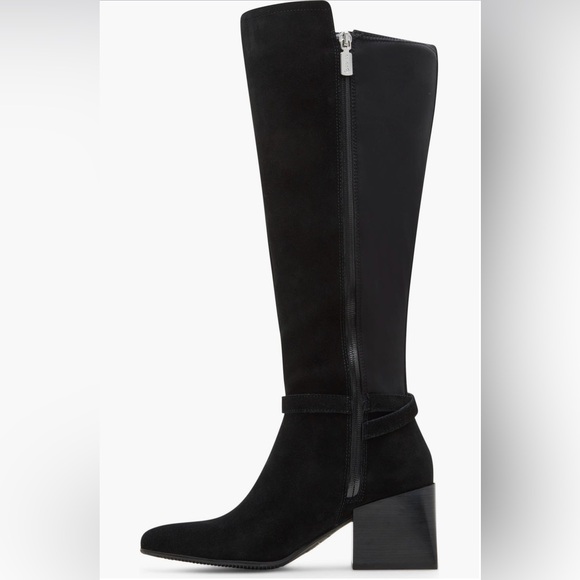 BLONDO Twila Waterproof Knee High Suede Boot
Size 8 - Picture 5 of 9